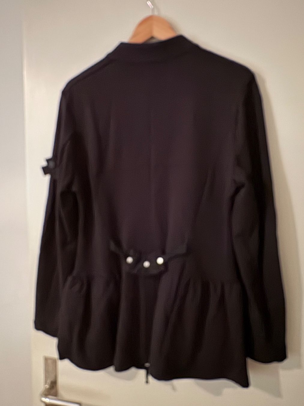 Plü Pluslavie Giacche: Jacke von PLÜ Pluslavie – Usato da Bäch SZ venduto da Dackel007 1
