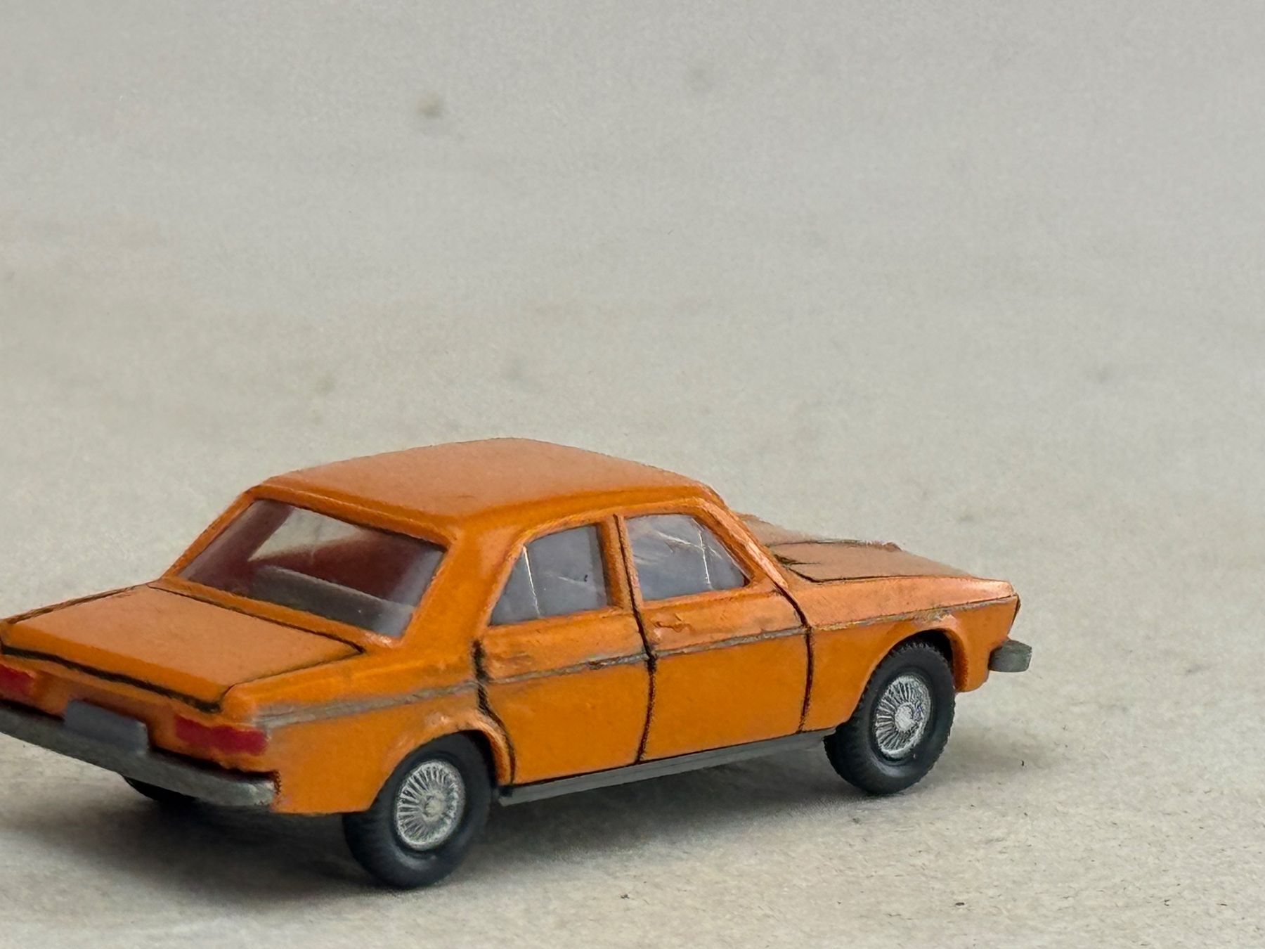 Fiat Modellini d'auto: GB2- Wiking Audi 100 orange – Usato da Elm venduto da Wikmtz 1