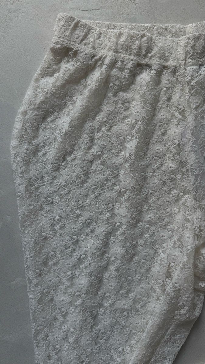 Pantaloni: Weisse Spitzenhose weiss Gr. M von Boii – Nuovo e nell'imballaggio originale da Zürich venduto da Aya03 4