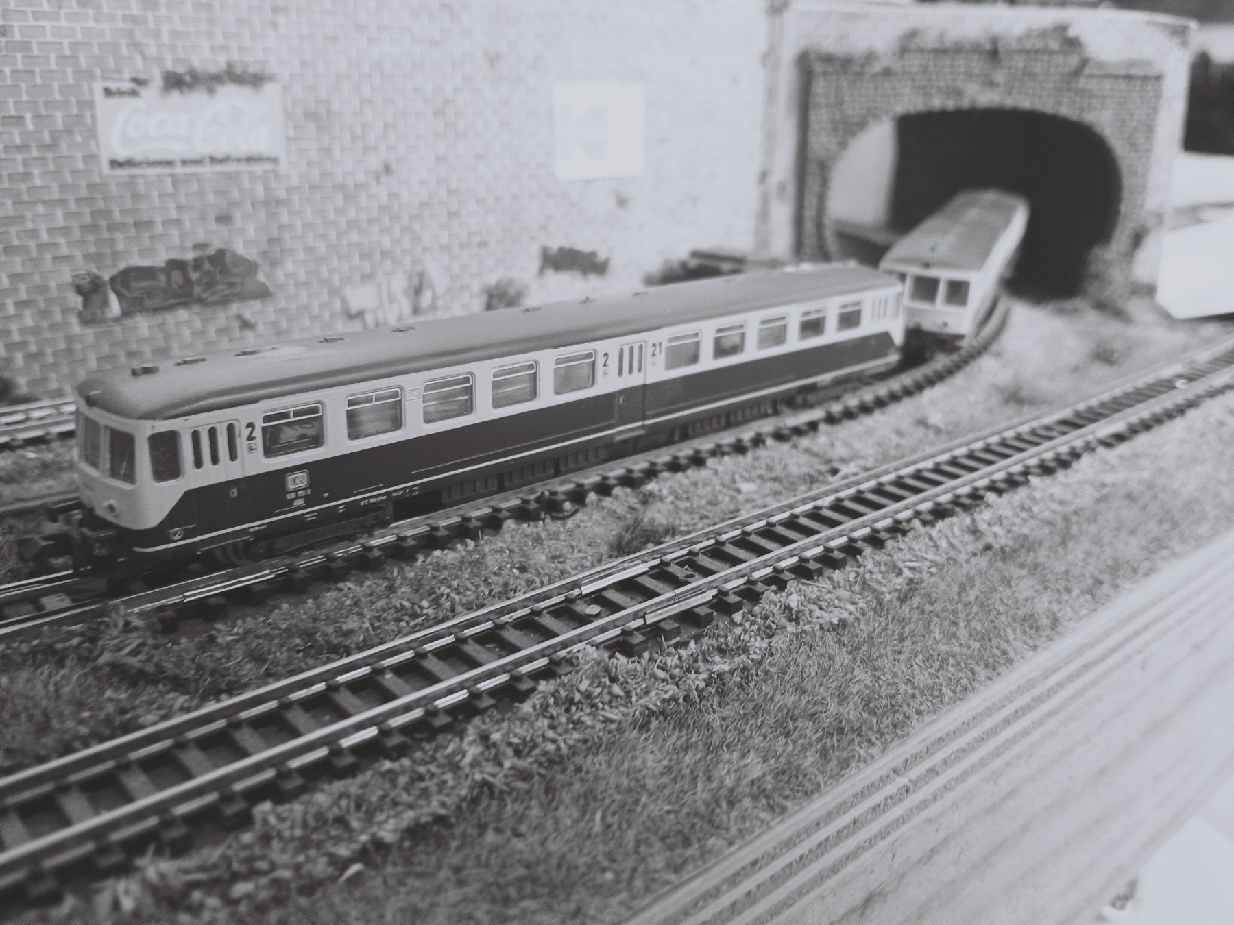 Hobbytrain Modellini di ferrovie: Spur N, DB BR 515 zwei teilig – Usato da Bätterkinden venduto da hobbycha
