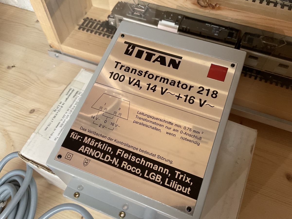 Modelleisenbahnen: Titan Trafo Nr. 3  – Neu (gemäss Beschreibung) aus Wald ZH von Sbbemilio 1