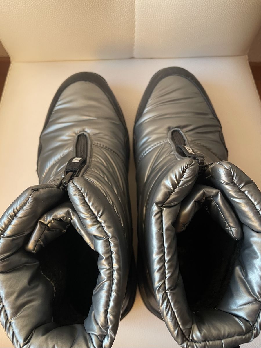 Damenschuhe: Winterstiefel / Boots – Gr. 39 – Gebraucht aus Hausen am Albis von Kleiderschrank.Elena 2