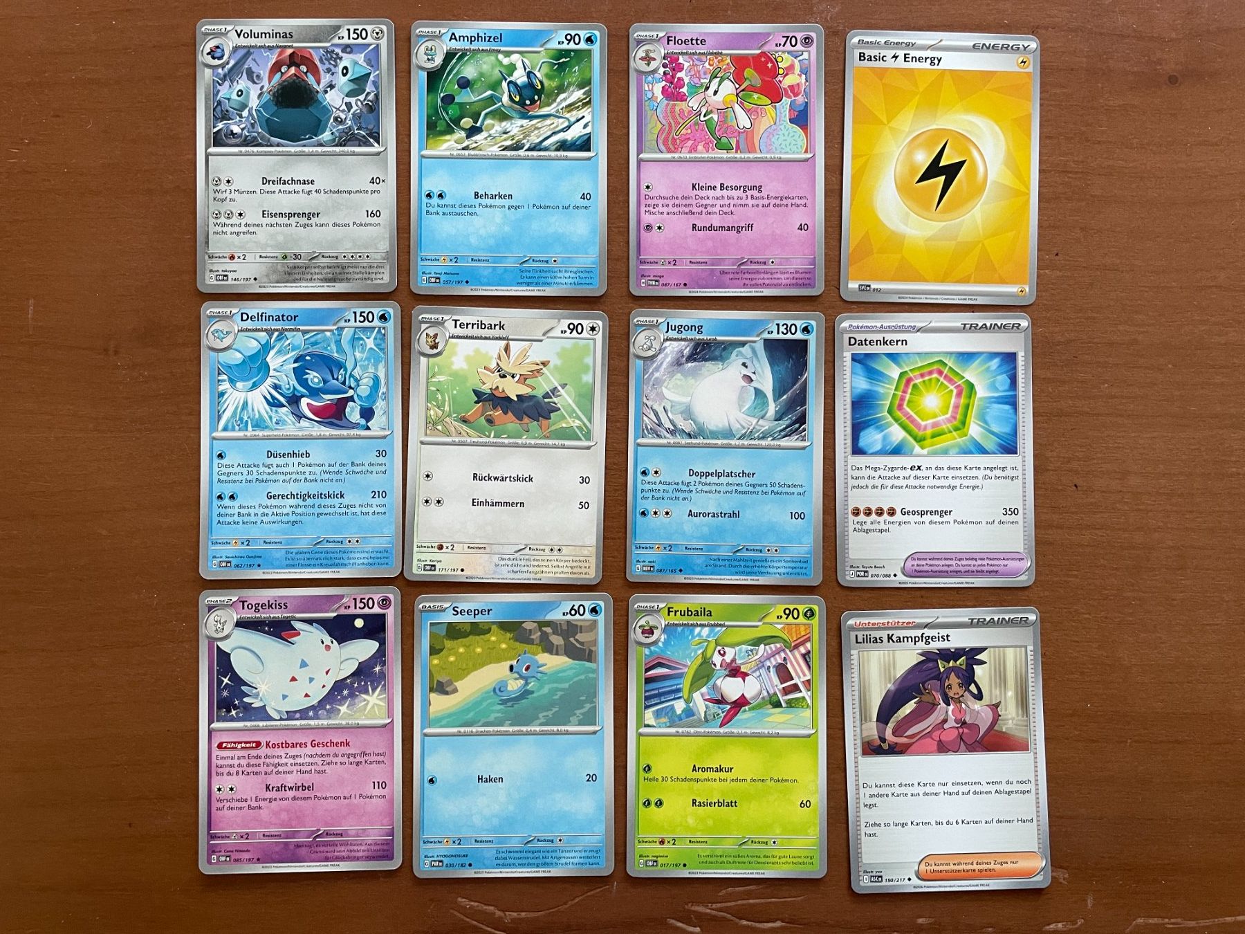 Pokémon Carte collezionabili: Pokemon 12er Karten Set (Versand gratis) – Nuovo (secondo la descrizione) da Chur venduto da Angerson