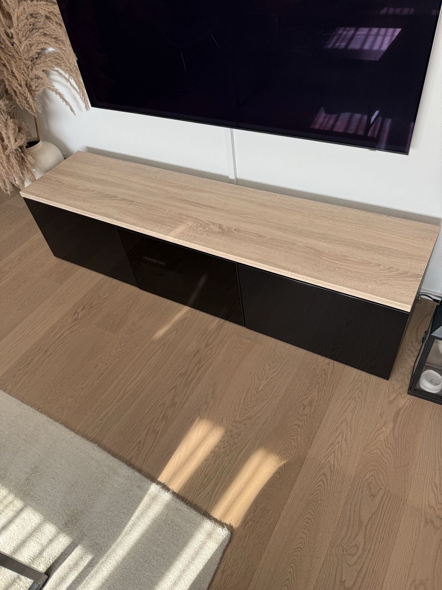 Ikea Mobili TV: IKEA BESTA TV Möbel – Usato da Dietlikon venduto da DIVO 1