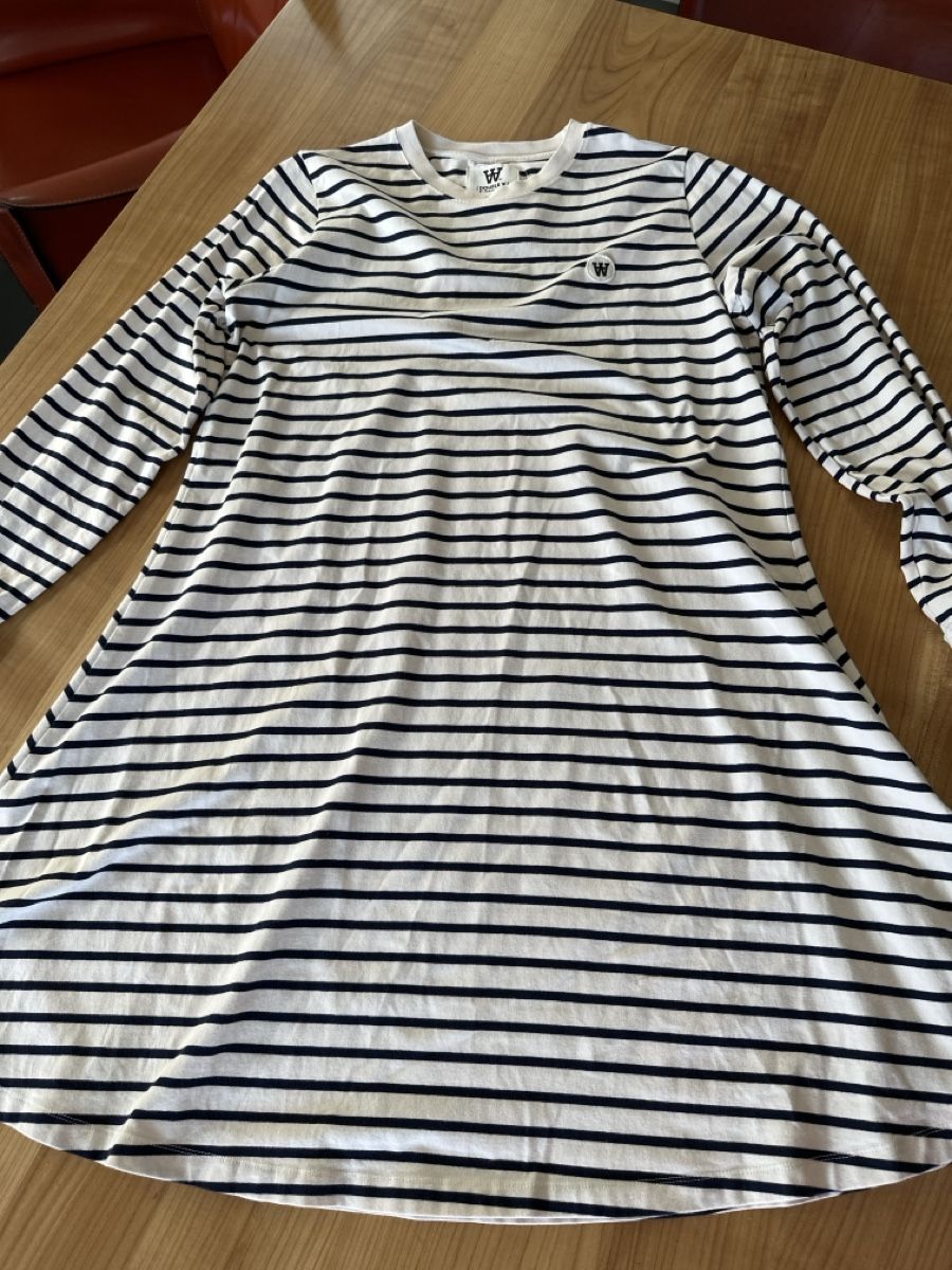 Vestiti: WoodWood Kleid – Usato da illnau venduto da sapperlotti 1