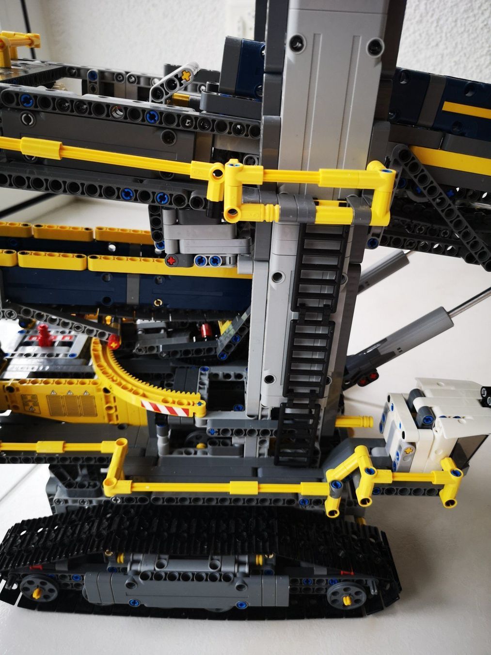Lego Kit di costruzioni: Mega toller Lego Technic  Schaufelradbagger  Nr. 42055 – Usato da Arth venduto da Africa44 6