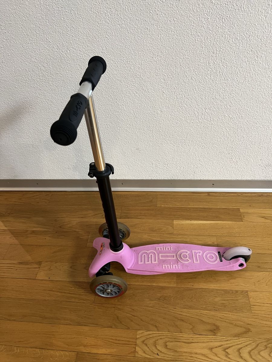 Micro Veicoli per bambini: Micro Mini 2go (Rosa) – Usato da Grafstal venduto da M89t 3