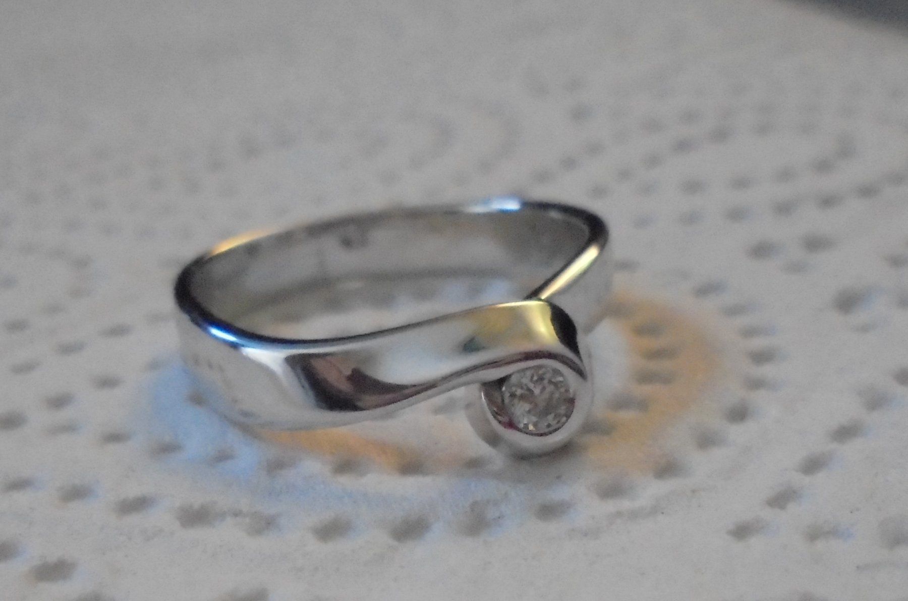 Ringe: Echtschmuck: Brillant-Silberring mit 1 Diamant 17/53 – Neu (gemäss Beschreibung) aus Zuchwil von maumauchi 2