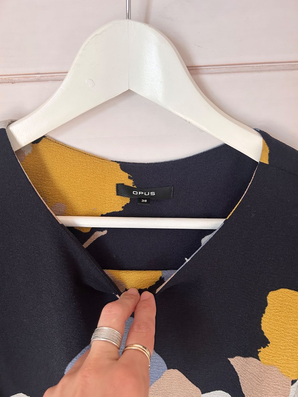 Opus Tops: Opus Top - Gr. 38 – Gebraucht aus Illnau von Monkky 3