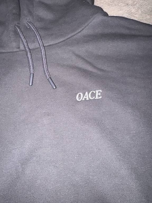 Maglioni & Felpe: OACE Hoodie MVA – Usato da Kaltbrunn venduto da lau_2hp8 2