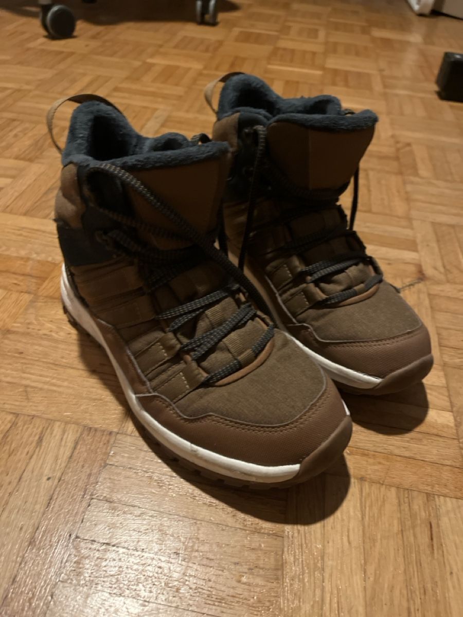 Chaussures hommes: quechua winter shoe SH500 – D'occasion à Bern par Terminator1313