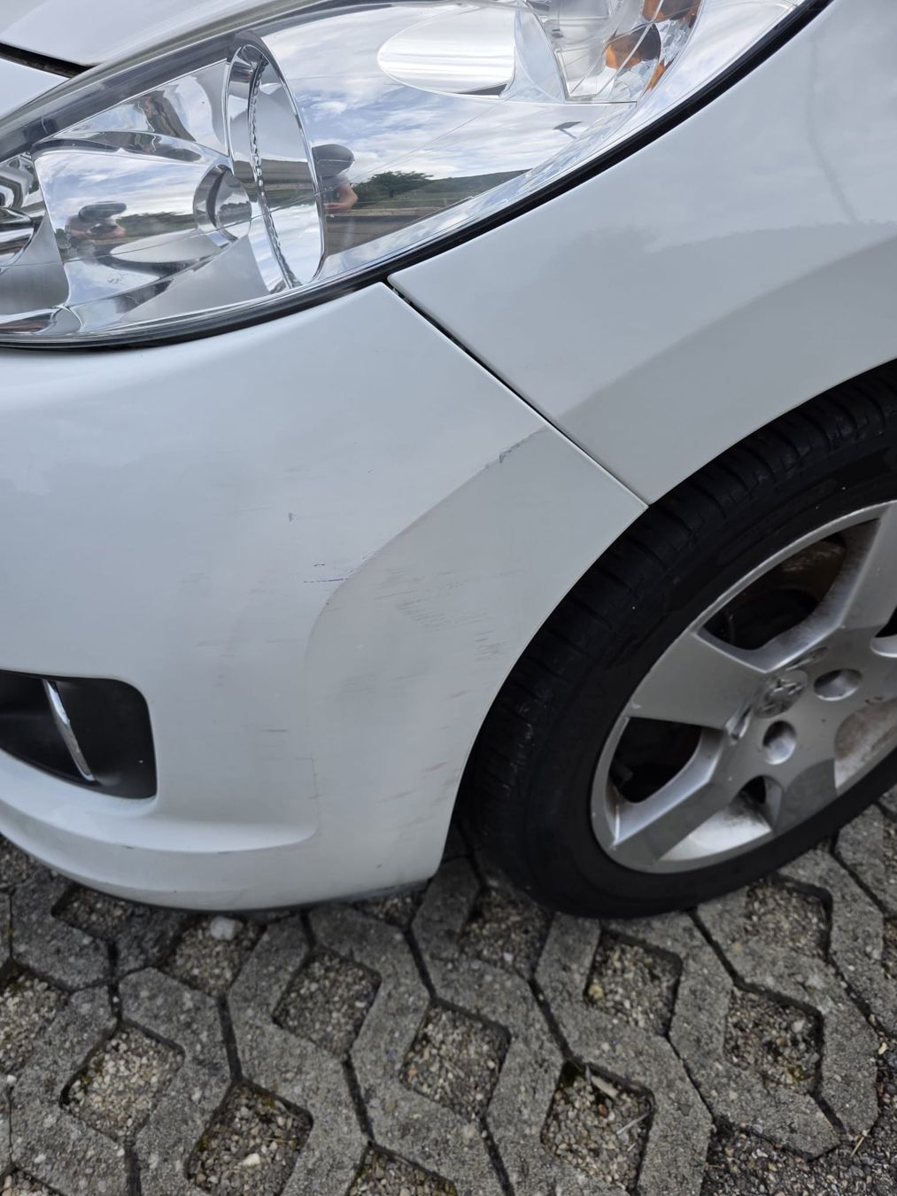 Peugeot Automobili: Peugeot 207 Turbo 1.6 – Usato da Courtelary venduto da mitounet 5
