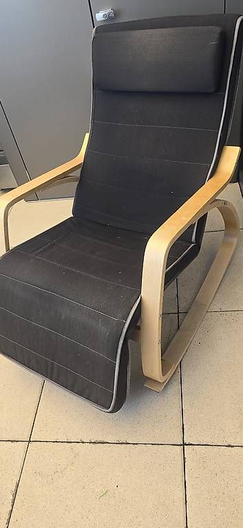 Fauteuils: Chaise à bascule - 91 cm x 115 cm – D'occasion à Châtelaine par Osoleil 1