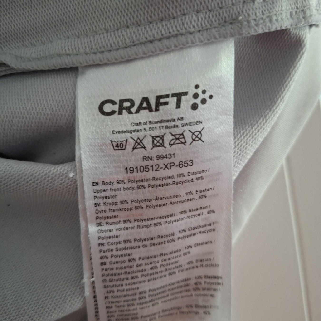 Craft Vestes: Trainerjacke Craft - Grösse S – D'occasion à Seuzach par wie_c66v 7
