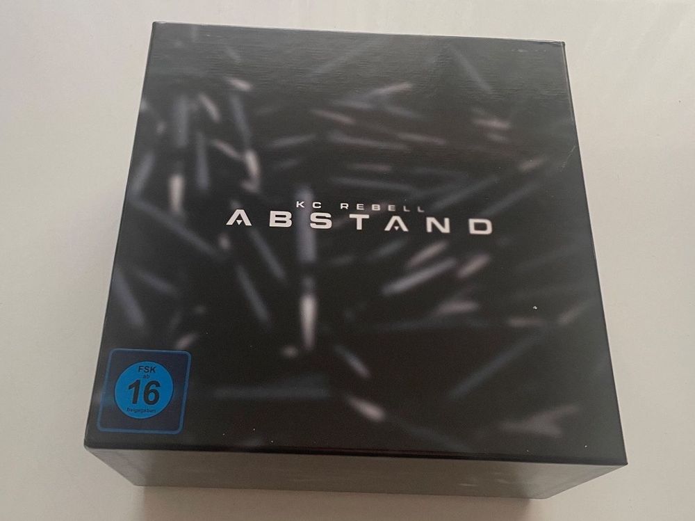 CD: KC Rebell Abstand Limited Box – Nuovo (secondo la descrizione) da Emmen venduto da Optik2008