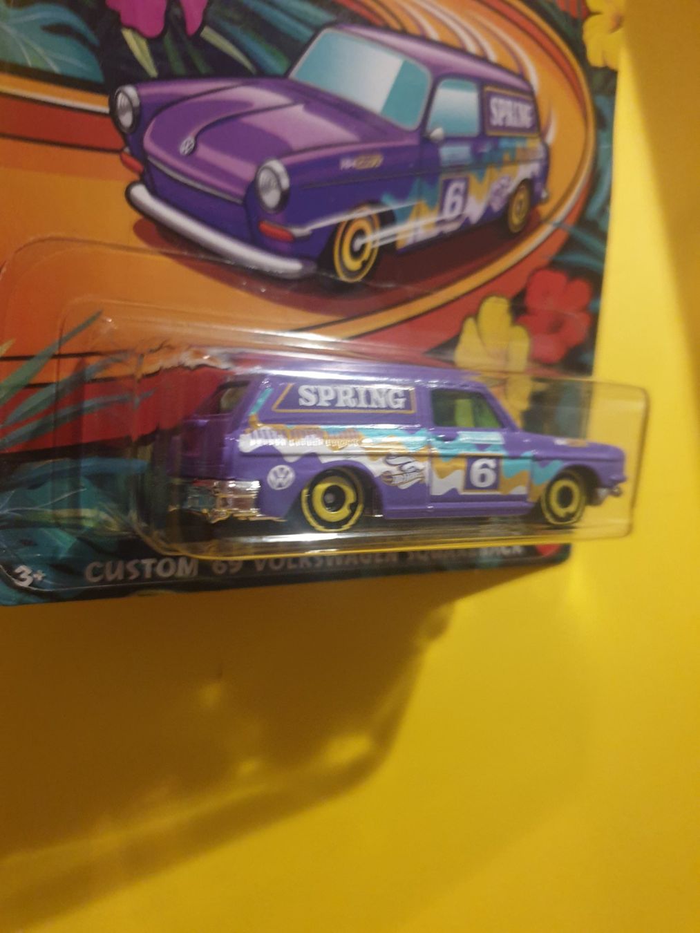 Hot Wheels Modellini d'auto: Hot Wheels CUSTOM '69 VOLKSWAGEN SQUAREBACK – Nuovo e nell'imballaggio originale da Oftringen venduto da Rotor 4