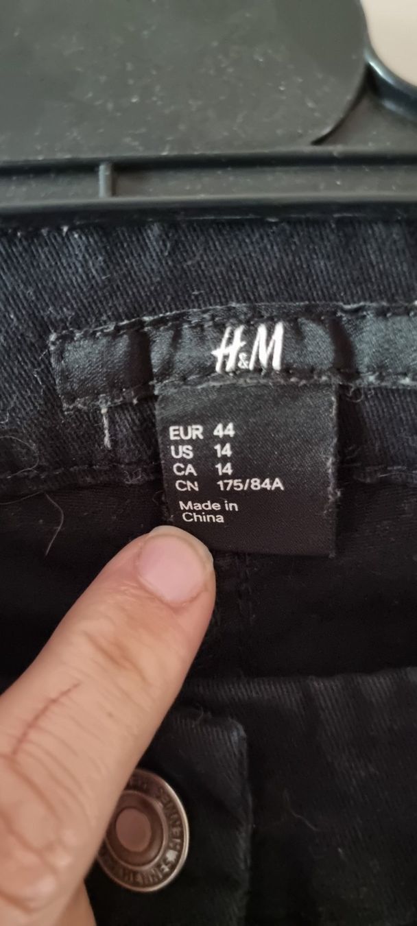 H&M Hosen: Hose – Gebraucht aus Rupperswil von greenangel4 2
