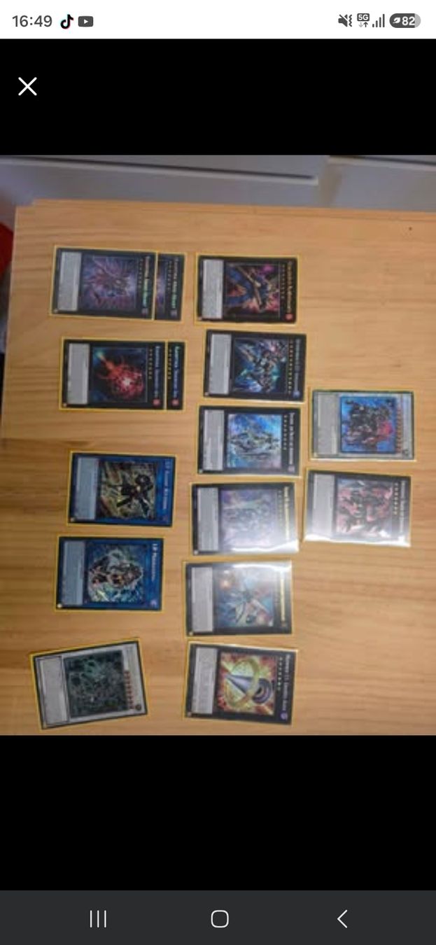 Karten: Yugioh Deck Kashtira Horus – Gebraucht aus Luzern von Powerr19