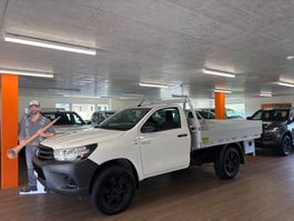 TOYOTA Hilux 2.4D-4D SingleCab 4x4 /ALUBRÜCKE / PICK-UP SÖPP