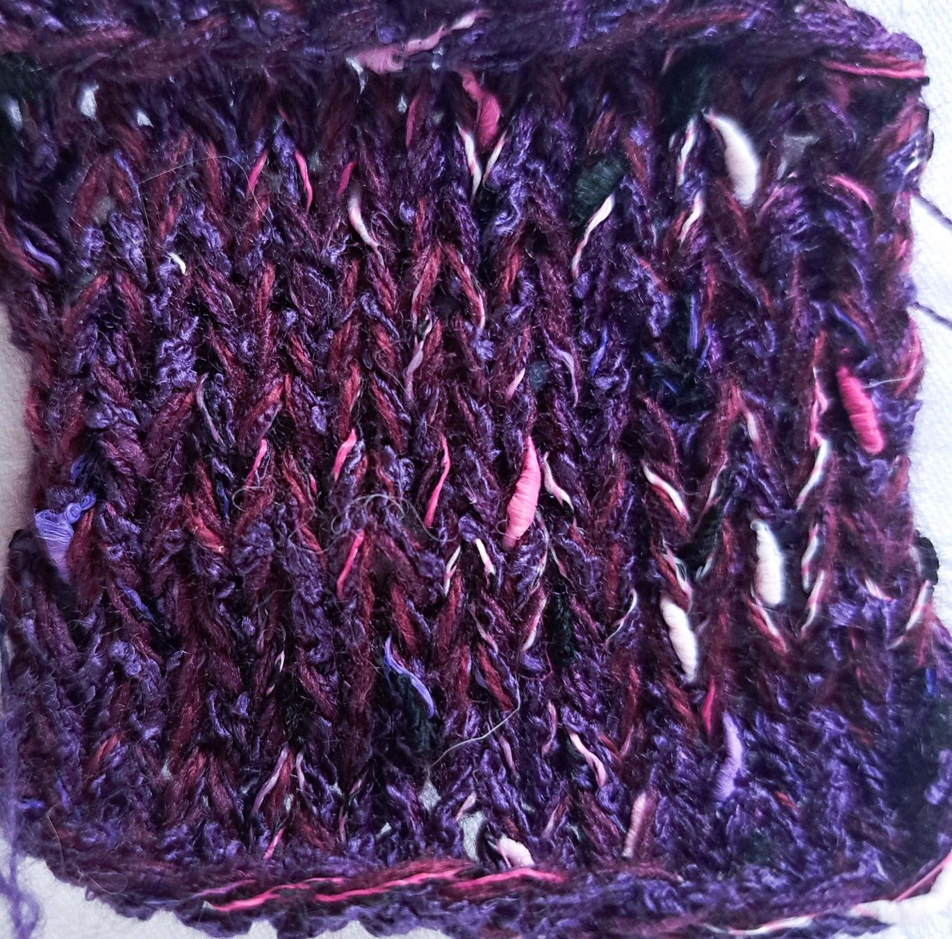 Lana: 50g Unikatgarn Brombeere – Nuovo e nell'imballaggio originale da Basel venduto da Sweet-Yarns01 1