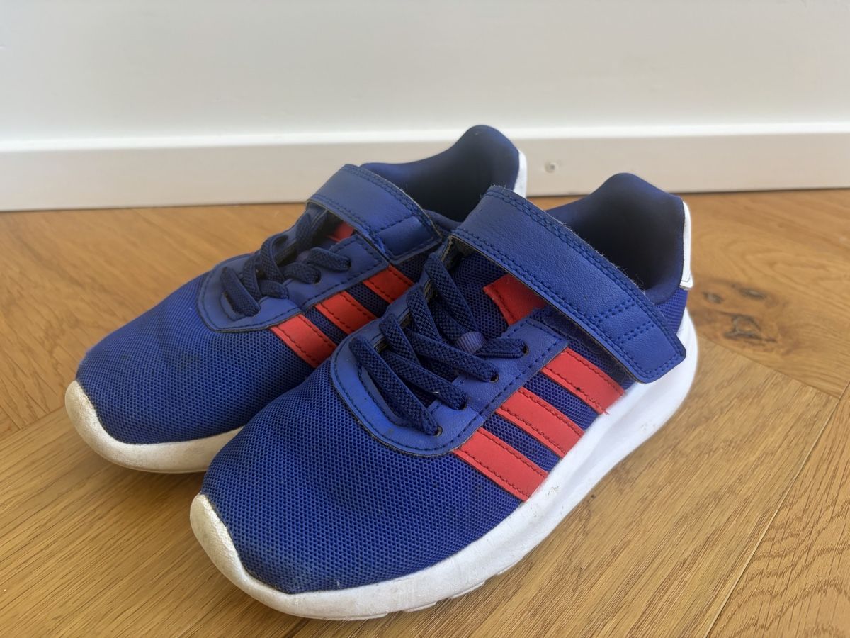 Adidas Scarpe per ragazzi: Adidas Schuhe Gr. 30 – Usato da Basel venduto da Bale2014