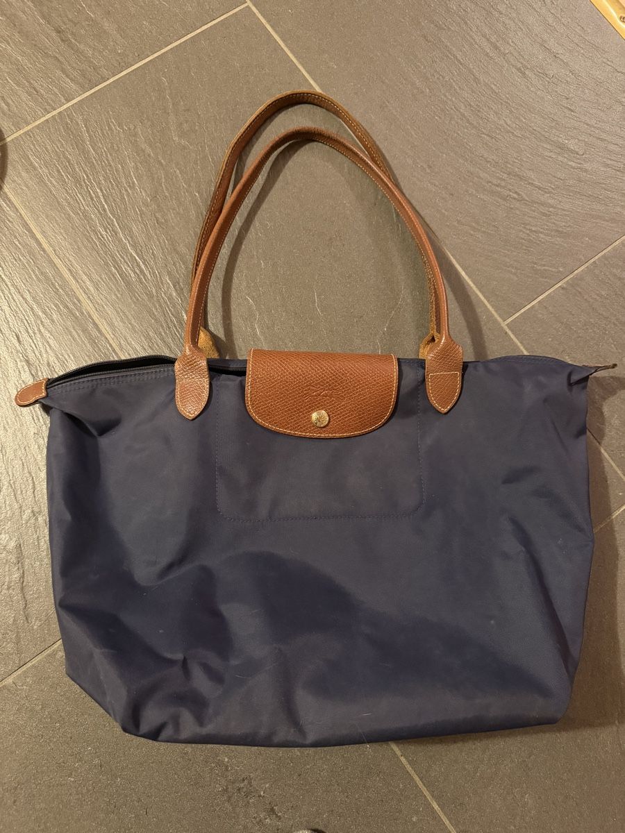 Longchamp Sacs femmes: Longchamp Le Pliage L  – D'occasion à Niedermuhlern par ste_c5h9