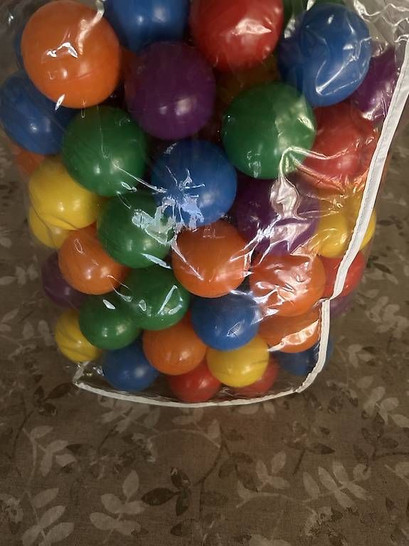 Giochi: Palline colorate  – Nuovo e nell'imballaggio originale da Agno venduto da Scambio-Vendo-Agno 1