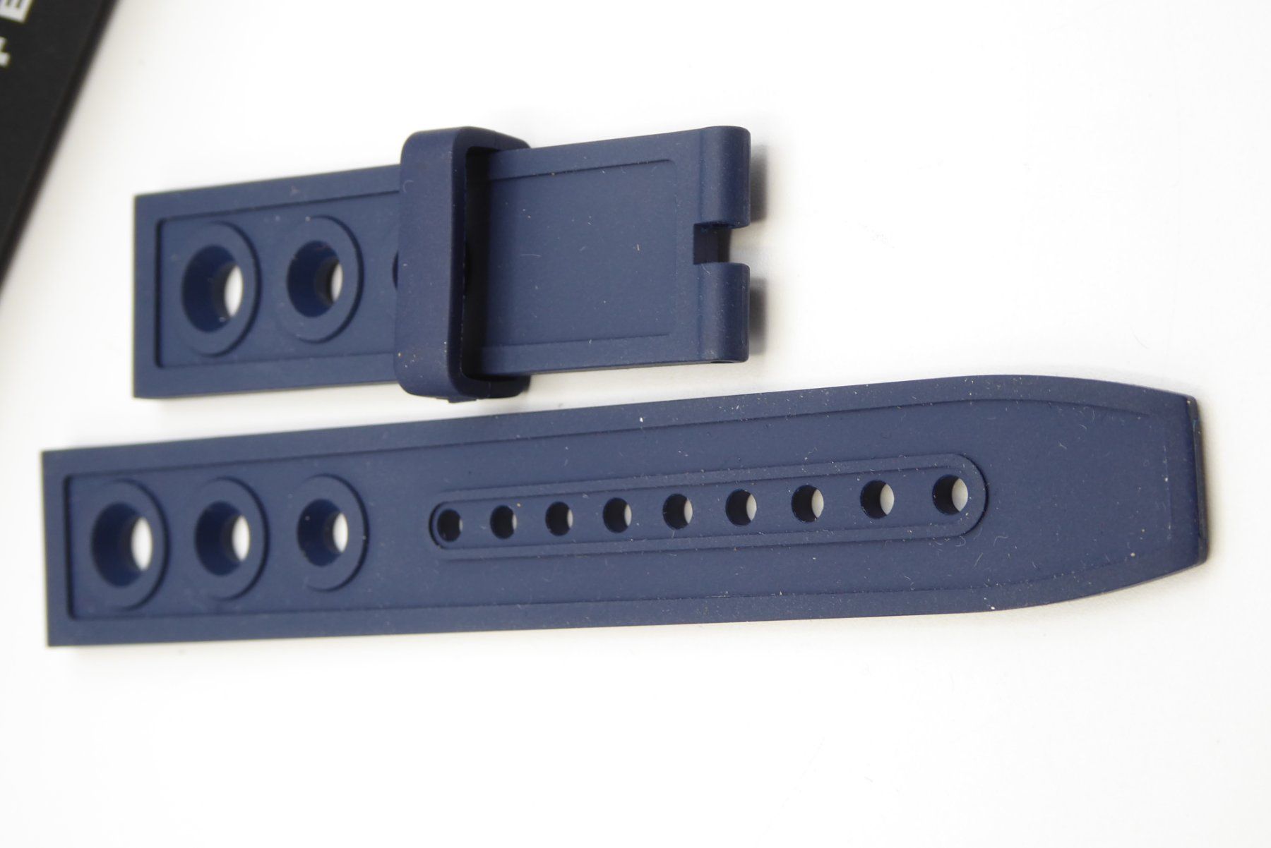 Breitling Orologi: Breitling Rubber Strap Navy Blue 20mm – Nuovo (secondo la descrizione) da Geneve venduto da adr_xk6n 2