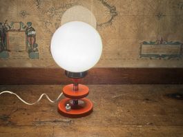 Vintage Tischlampe mit Glaskugel aus 70'er guter Zustand