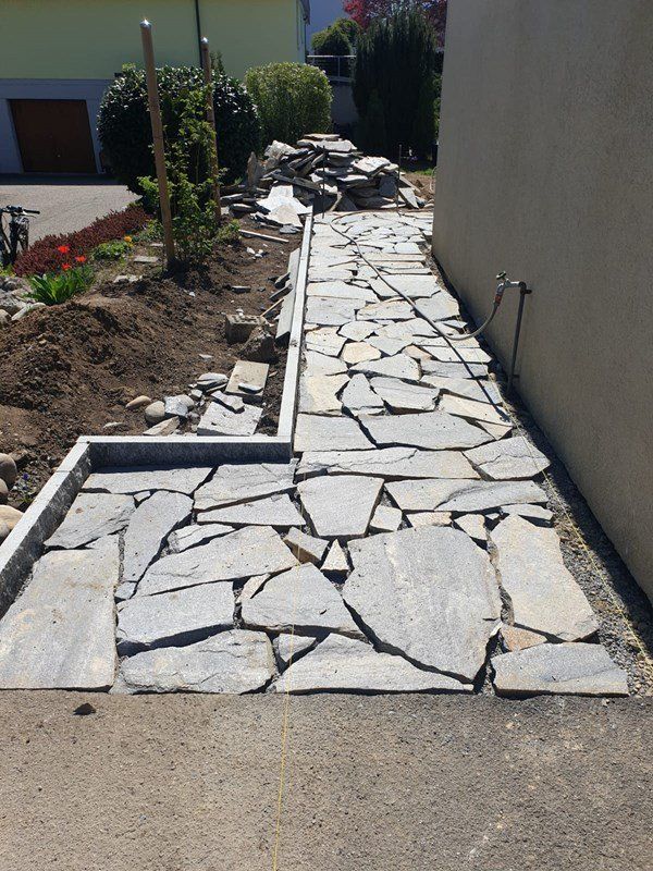 Pietre & tegole: Quarzit Polygonalplatten-Garten-Terrassenplatten 2-3cm/30m2 – Nuovo e nell'imballaggio originale da Olten venduto da jf7_gkj6 2
