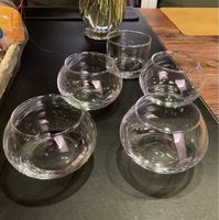 5 Glas-Vasen Glasdekoration, neuwertig