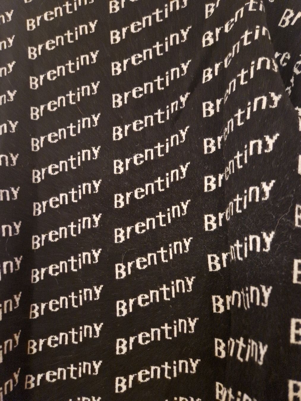 Maglioni & Felpe: Pull Brentiny paris noir à lettres taille unique – Nuovo (secondo la descrizione) da Versoix venduto da aline_b 2
