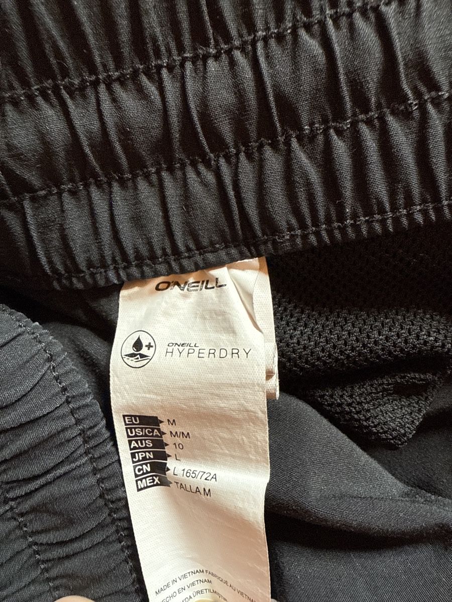 O'Neill Hosen: O'Neill Hyperdry Shorts, Grösse M, – Gebraucht aus Ottikon von Domito 2