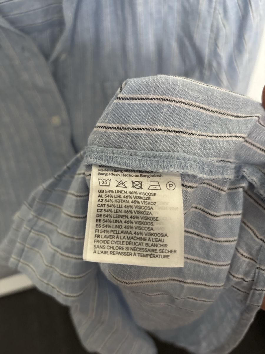H&M Blusen: Hemd H&M XS 34 – Gebraucht aus Sarnen von leonie.vera 2