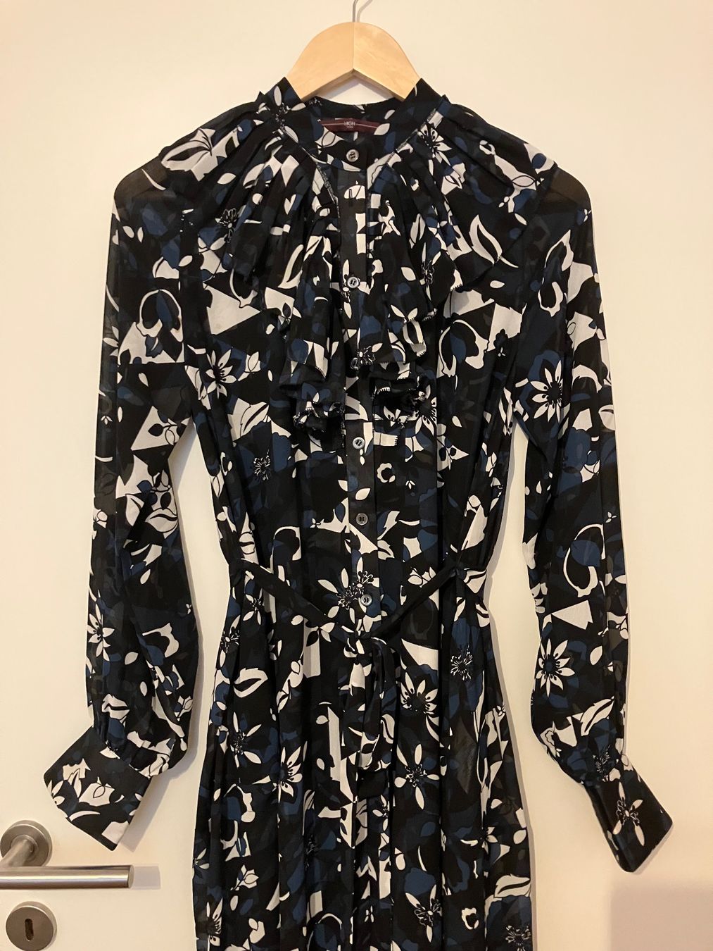High Vestiti: NEU High Use Kleid Gr. S/M (IT 42) – Nuovo e nell'imballaggio originale da Windisch venduto da Lyudmila01 5