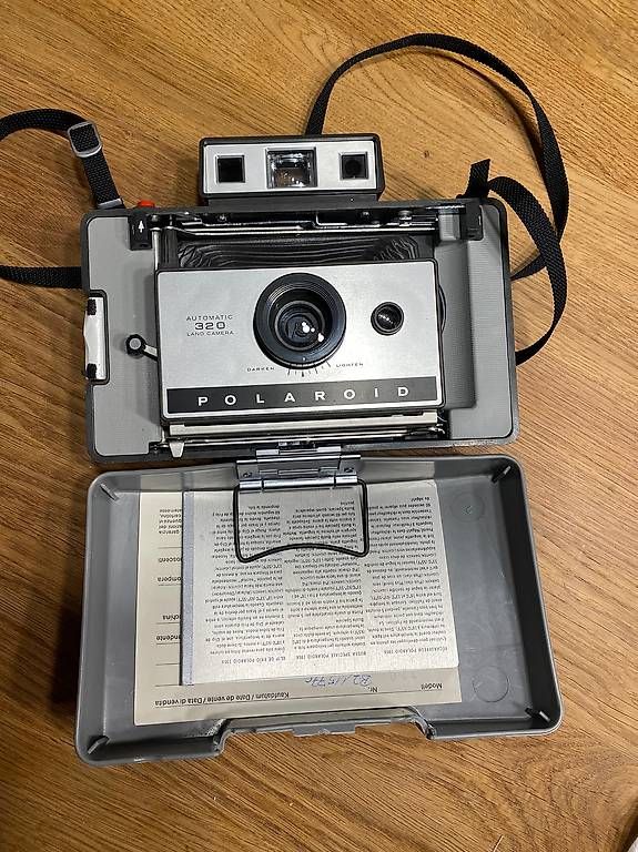 Fotocamera: Polaroid Kamera 320 – Usato da Zürich venduto da TruudiT 3