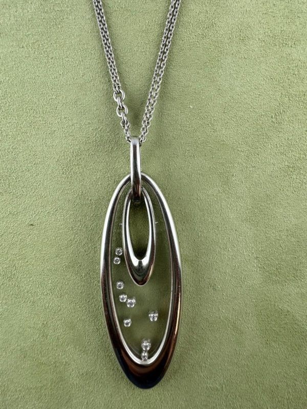 Chopard Colliers: Chopard Sautoir Happy Diamants Chaine – D'occasion à Pully par Occasions-luxe.Golay 4