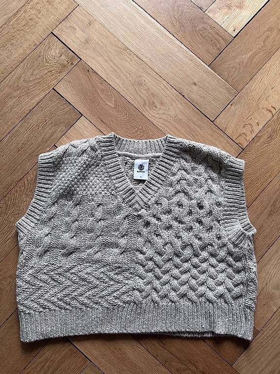 Pullover & Sweatshirts: Pullunder von Element in Grösse M – Gebraucht aus Bern von viddra