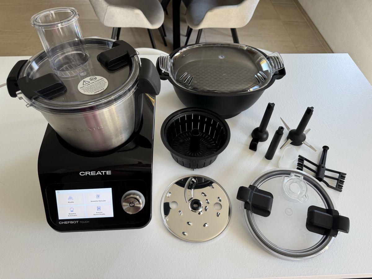 Elettrodomestici da cucina: Robot da cucina multifunzione nero, CREATE/CHEFBOT TOUCH – Usato da Claro venduto da kel_v7dj