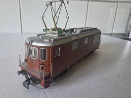 E-Lok BLS Re 4/4, Lok-Nr. 261, GS =