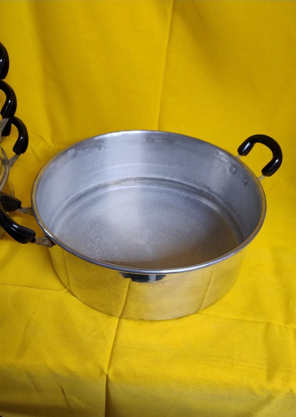 Pentole: Alluminiumkochtopf mit Dampfeinsätzen 28cm – Usato da Felben-Wellhausen venduto da Wisi35 2