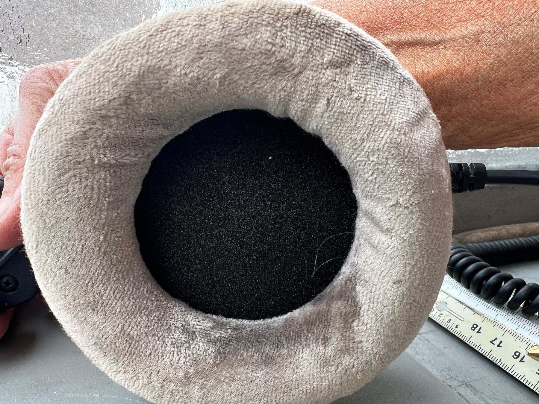 Beyerdynamic Cuffie: Beyerdynamic DT 990 Pro – Usato da Bazenheid venduto da rue_6hcy 1