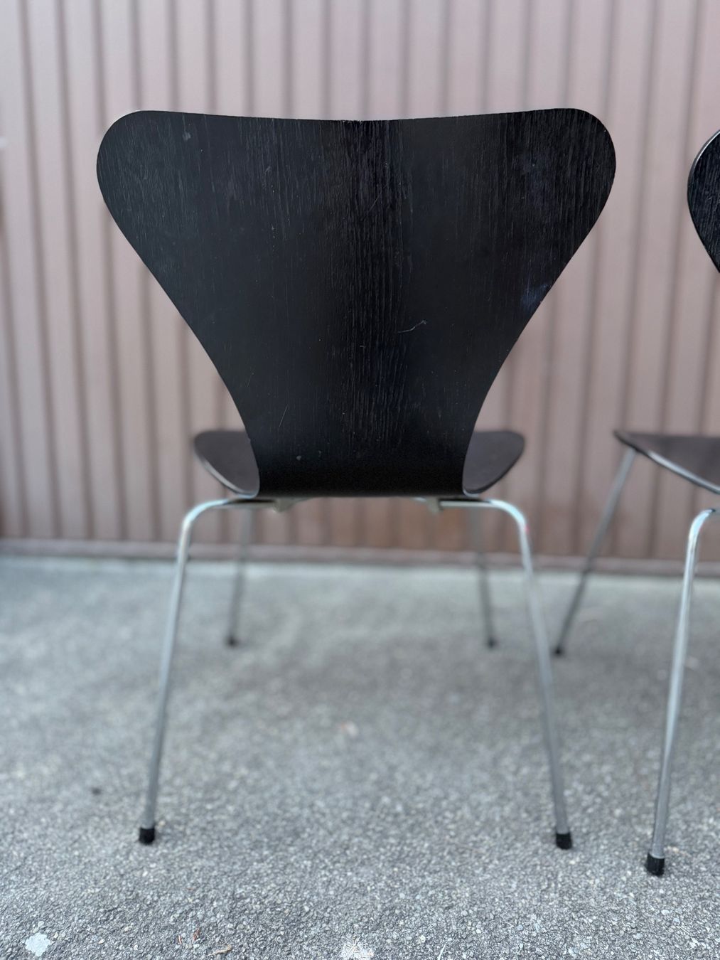 Fritz Hansen Stühle: Fritz Hansen Serie 7 Butterfly Chairs // 2er Set – Gebraucht aus Schinznach-Dorf von mix 2