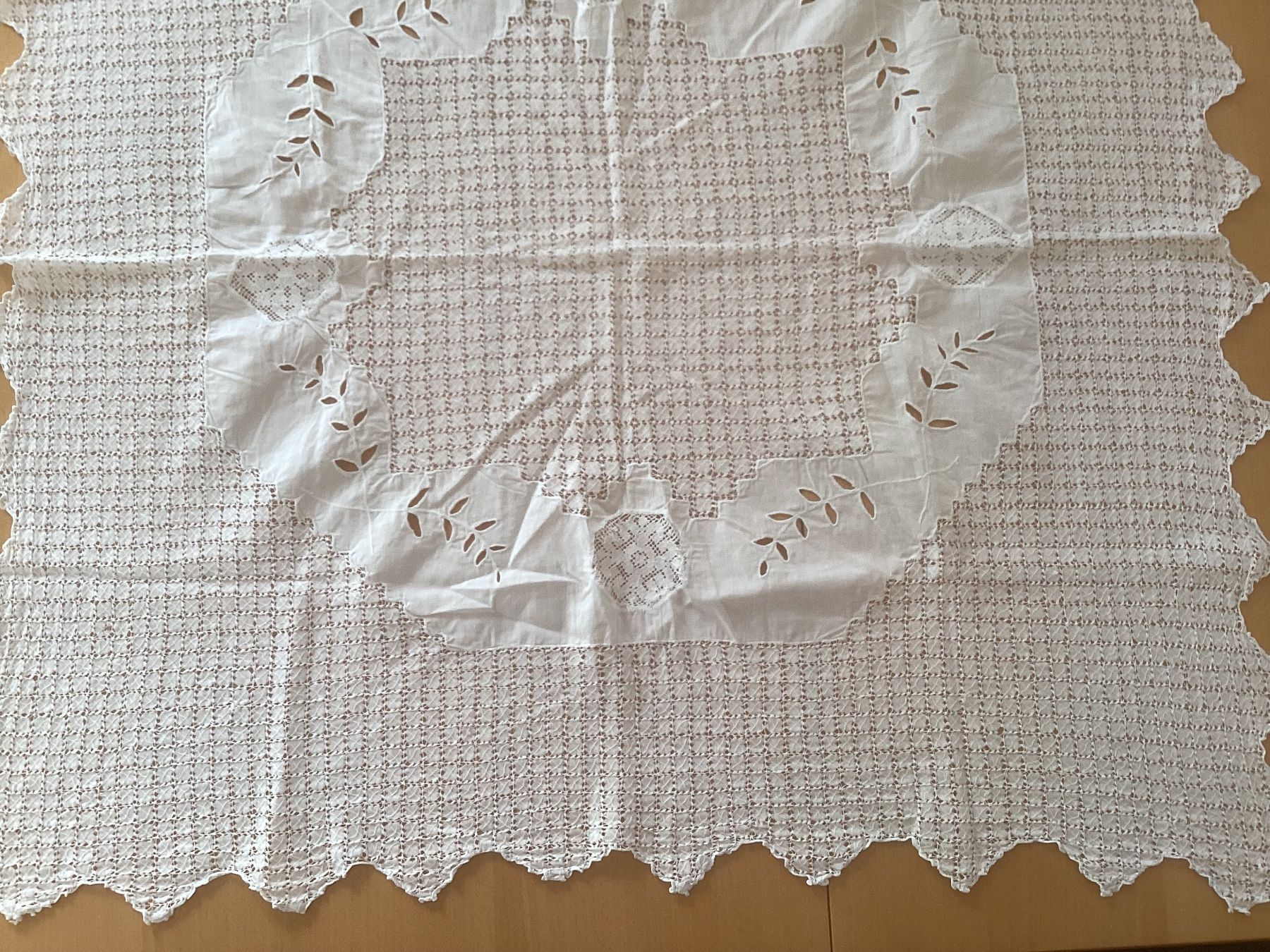 Coperte: Wunderschöne textile Antiquität – Usato da Muttenz venduto da rob_sc8s