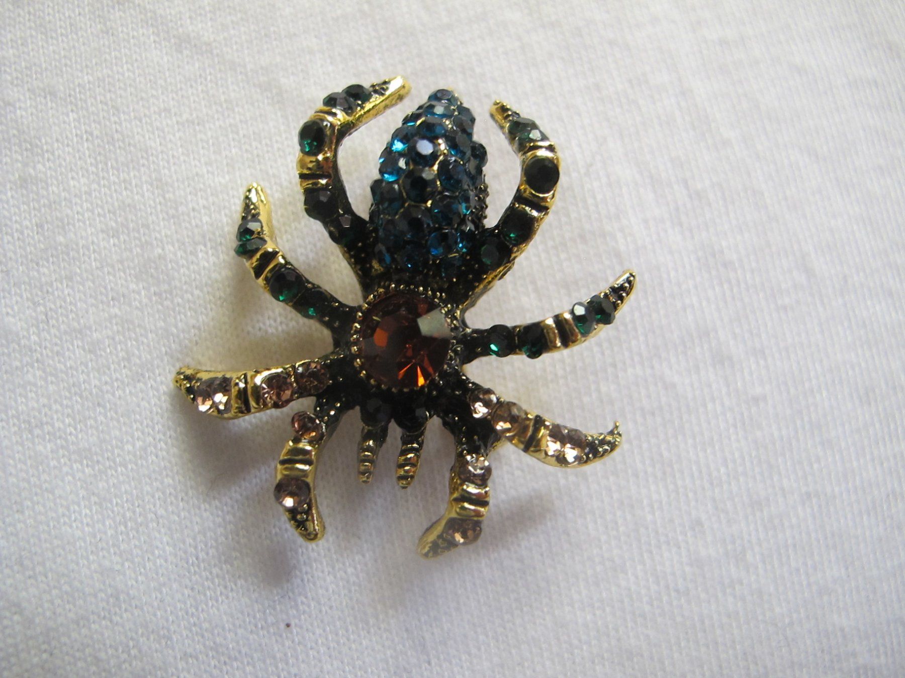 Spille & Fermagli: Elegante Spinnenbrosche mit Strass Steinen, Goldfarben – Nuovo (secondo la descrizione) da Löhningen venduto da Chimae67 5