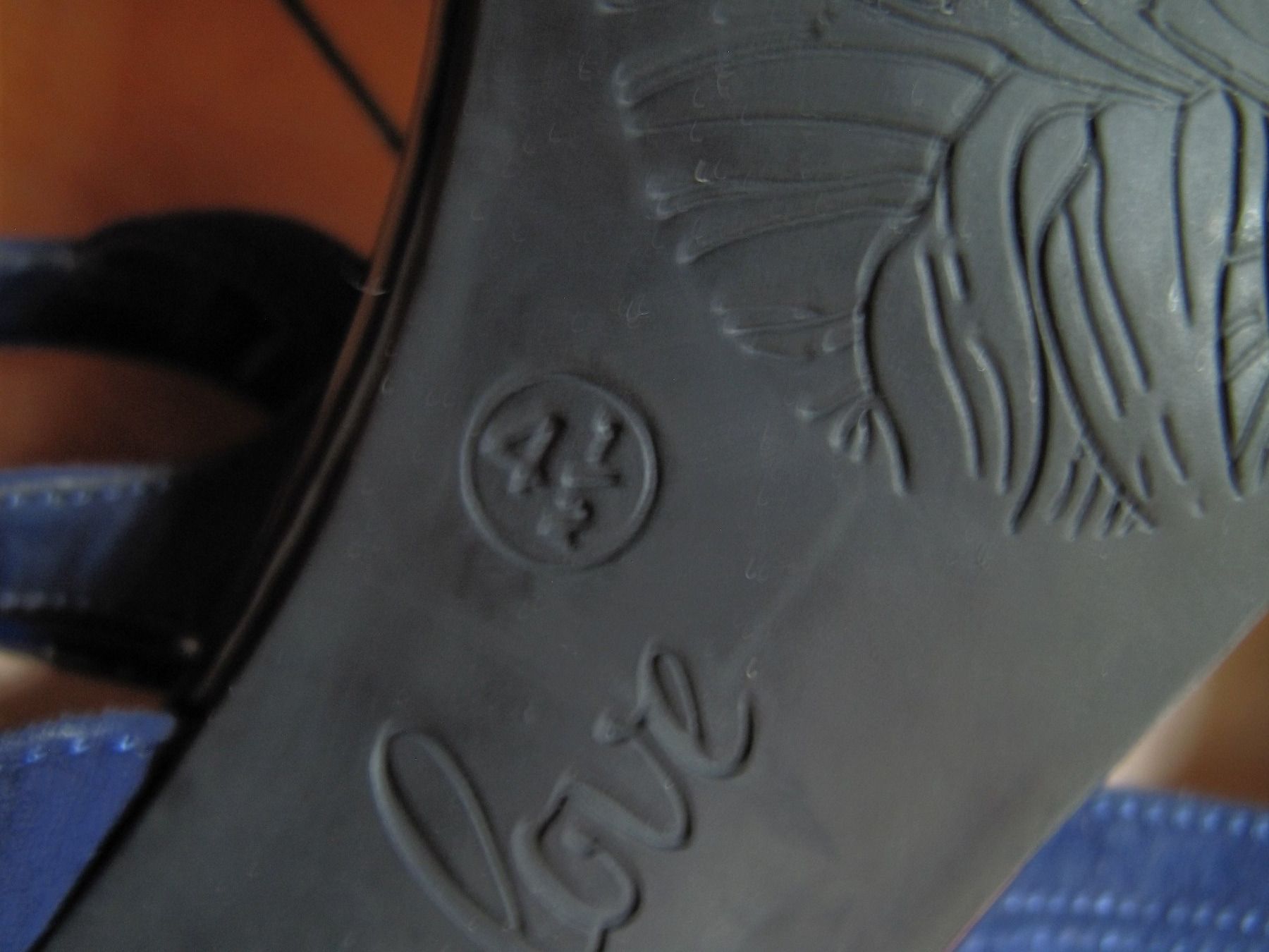 Scarpe da donna: Neu, echtes Leder Gr.37 Porto 9 Fr. – Nuovo (secondo la descrizione) da glarus venduto da Engel_888 4