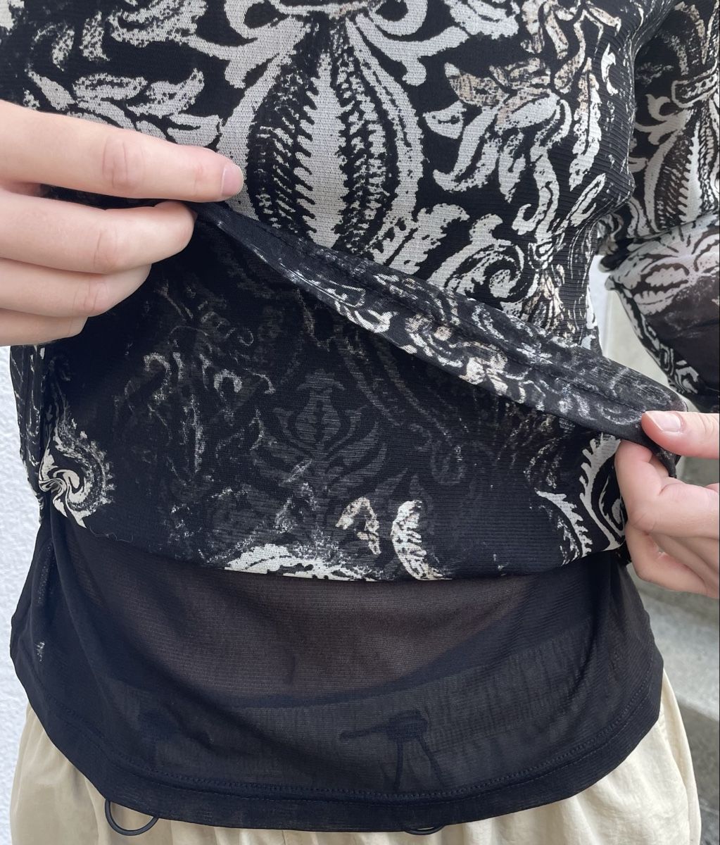 Blusen: Y2k long sleeve mesh top – Gebraucht aus Fribourg von tinavon 3