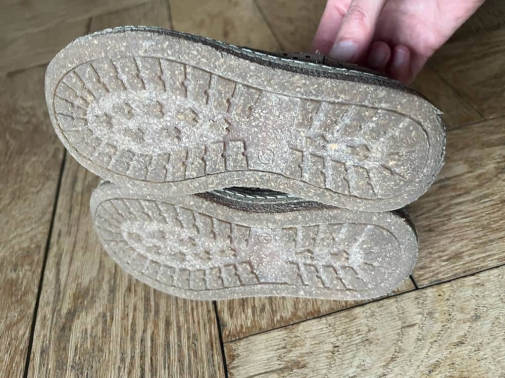 Scarpe per ragazzi: Ocra Winterstiefel Leder Fell 27 – Usato da Basel venduto da mos_2xxs 1