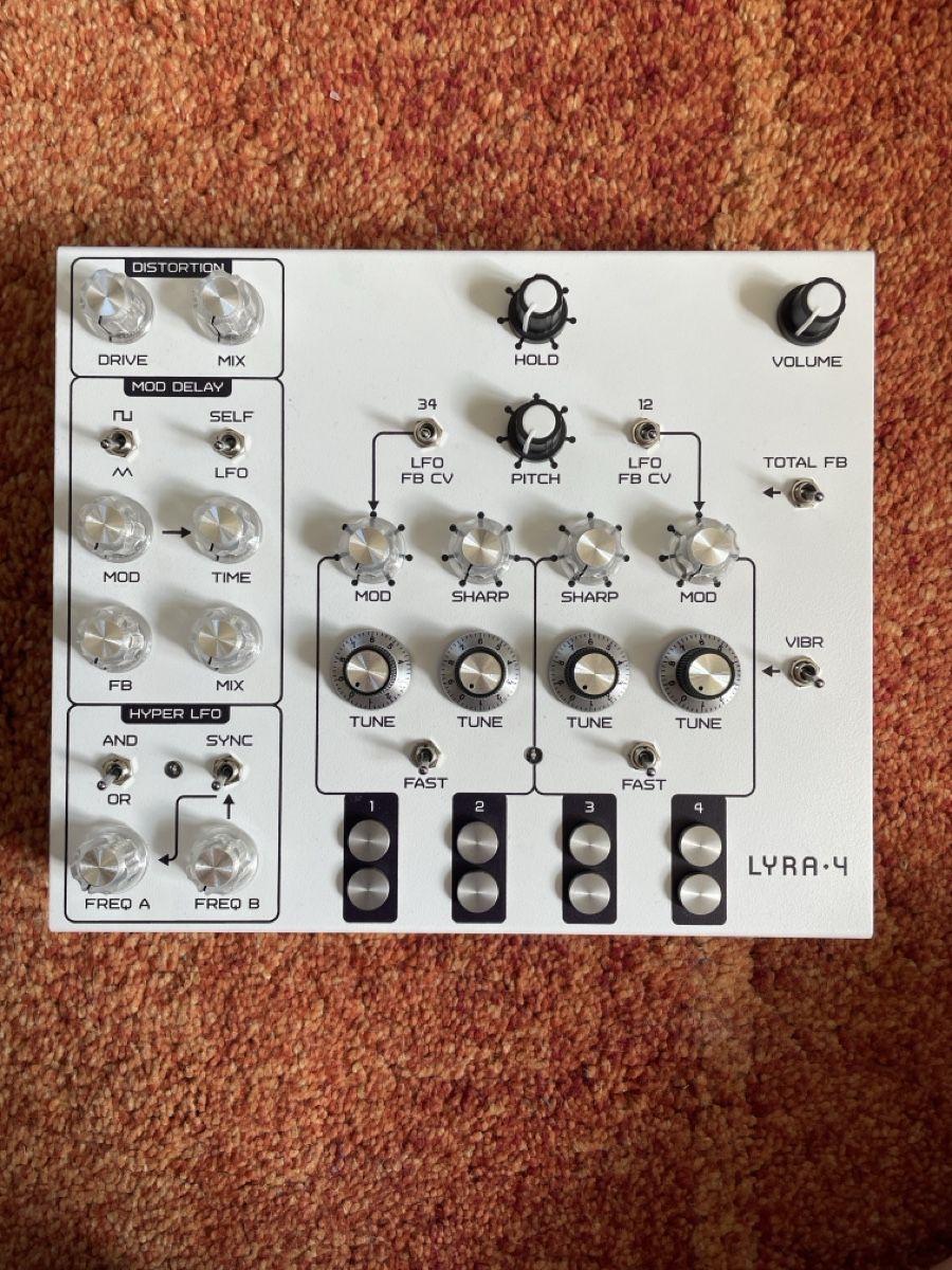 Soma Laboratory Strumenti musicali: Soma Lyra-4 – Nuovo (secondo la descrizione) da Assens venduto da ZenSun