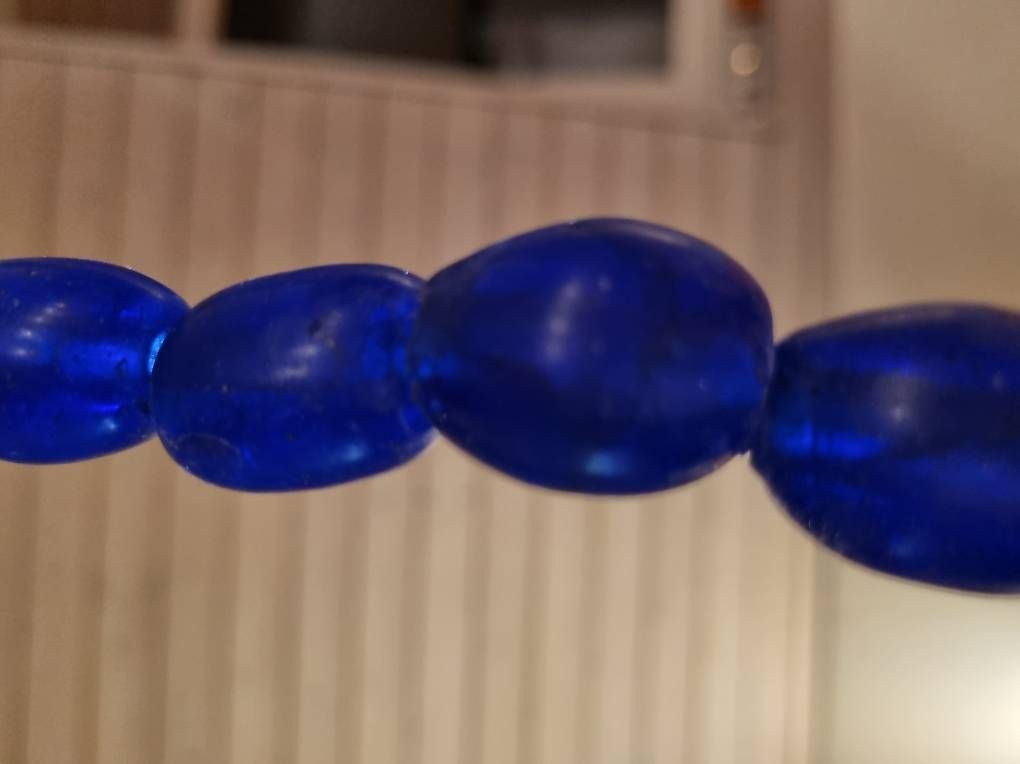 Catenine: Halskette, Blau Glas mit Messing, Ethno Collier – Usato da Zürich venduto da Reimann3 2